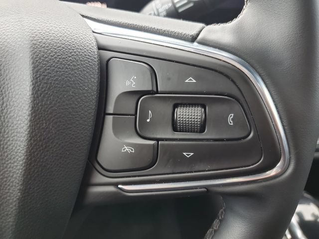 Used 2025 Buick Envista Preferred w/ Convenience I Package FWD image 26
