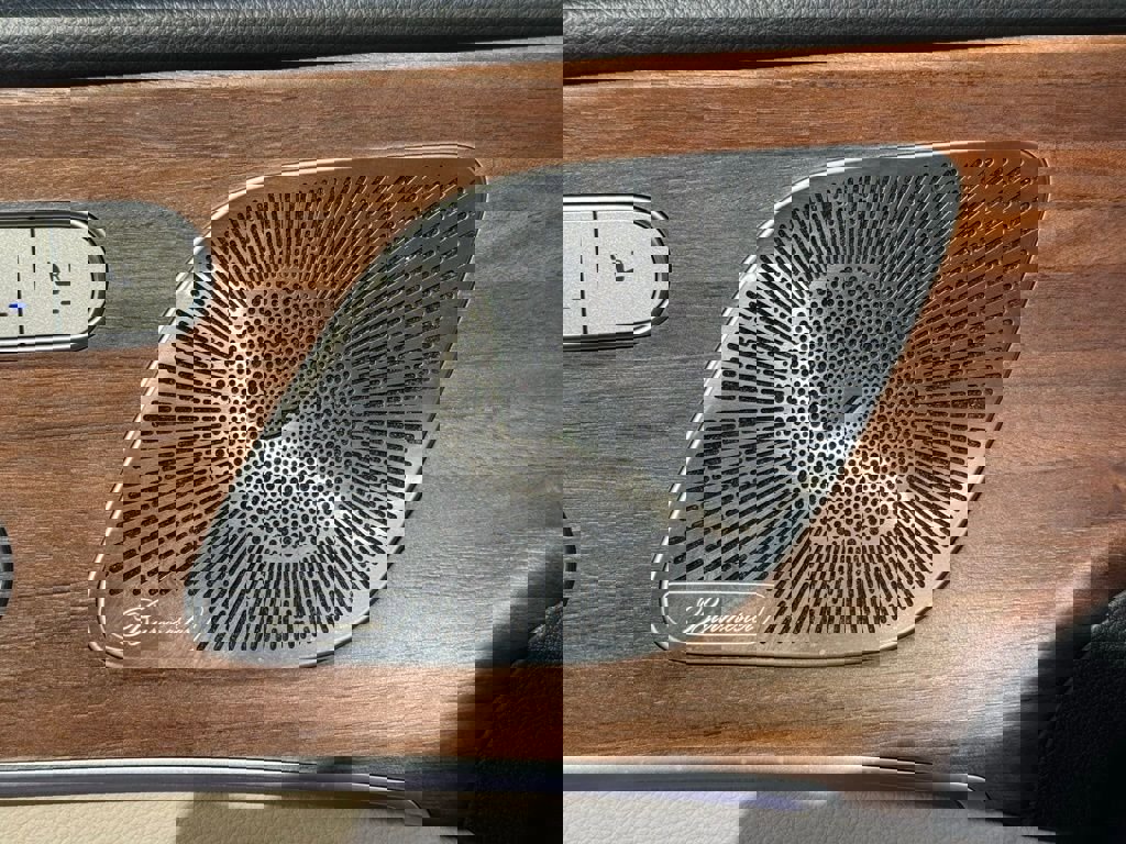 Used 2022 Mercedes-Benz GLS 450 4MATIC image 37