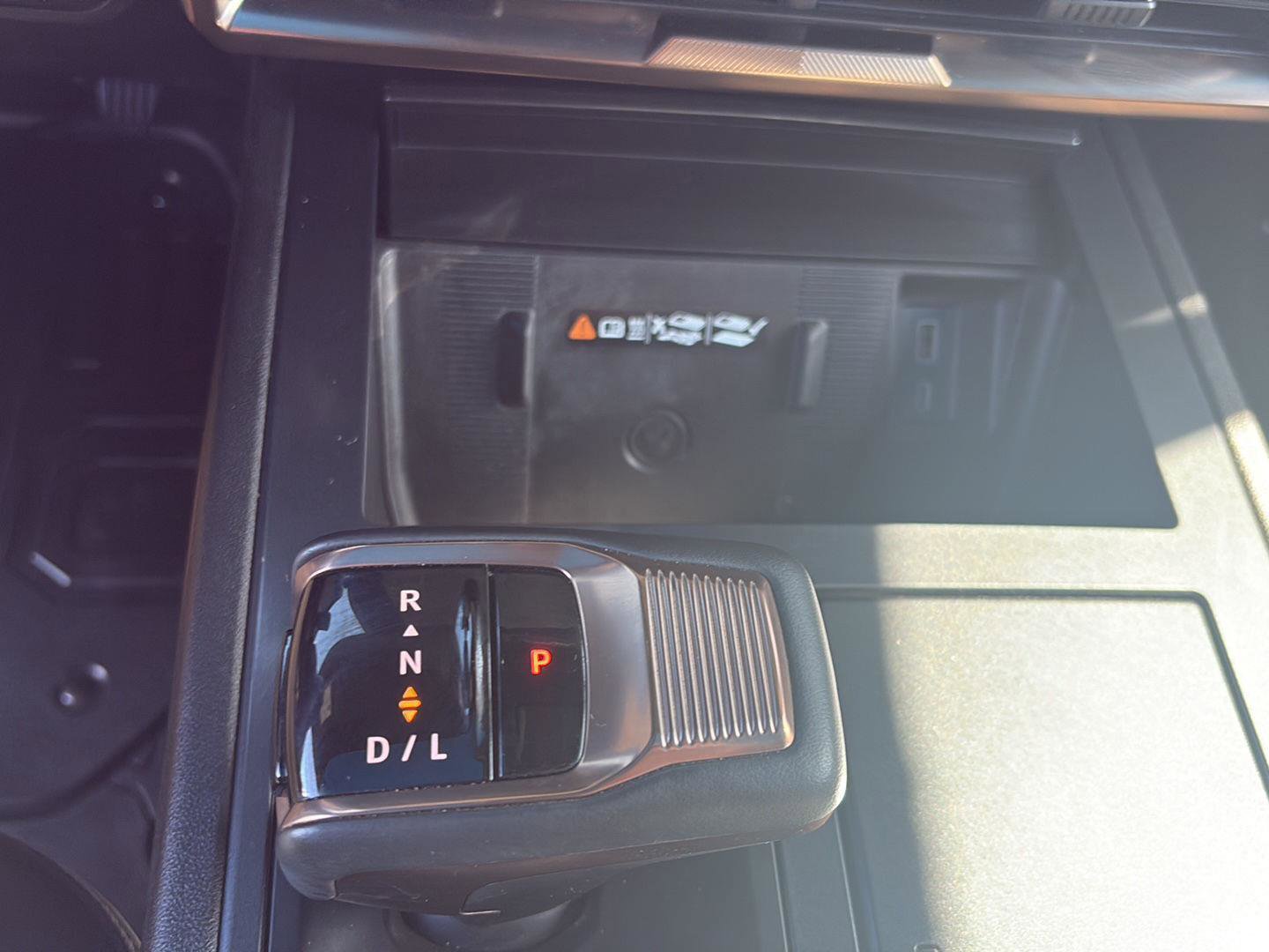 Used 2025 GMC Hummer EV 3X w/ LPO, Dark Essentials Package image 21