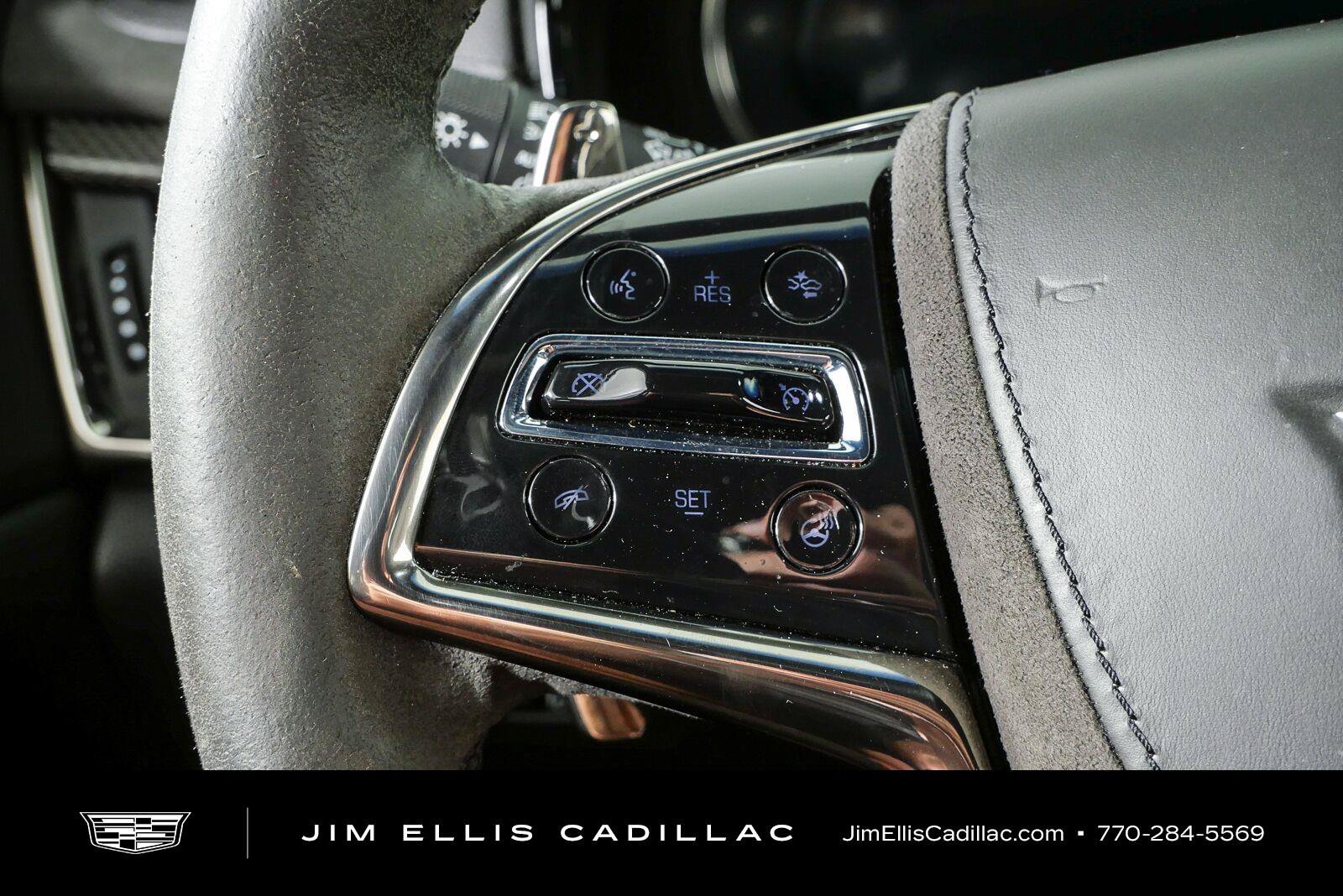 Used 2019 Cadillac CTS V w/ Carbon Fiber Package RWD image 11