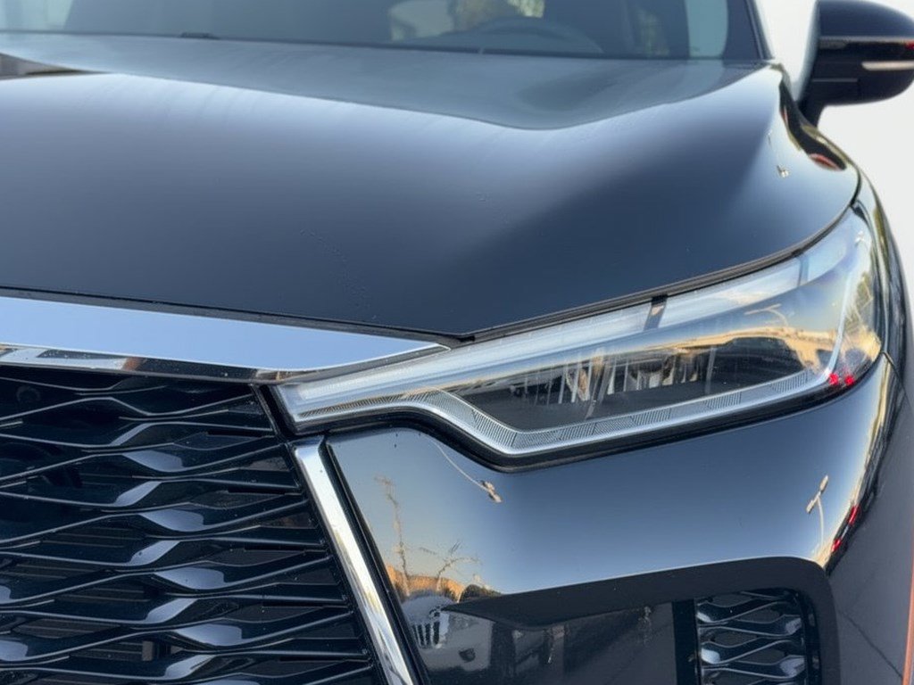 Used 2023 INFINITI QX60 Luxe w/ Cargo Package AWD/4WD image 12