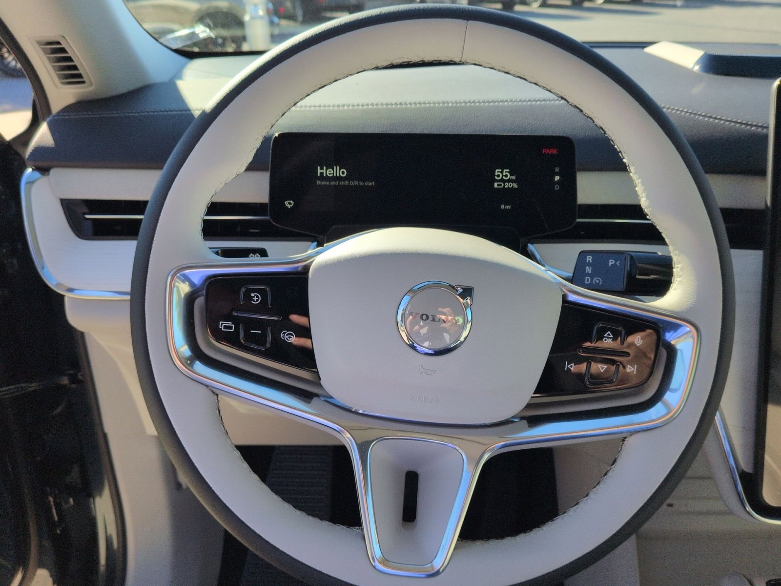 New 2025 Volvo EX90 Plus w/ Protection Package Premier image 16