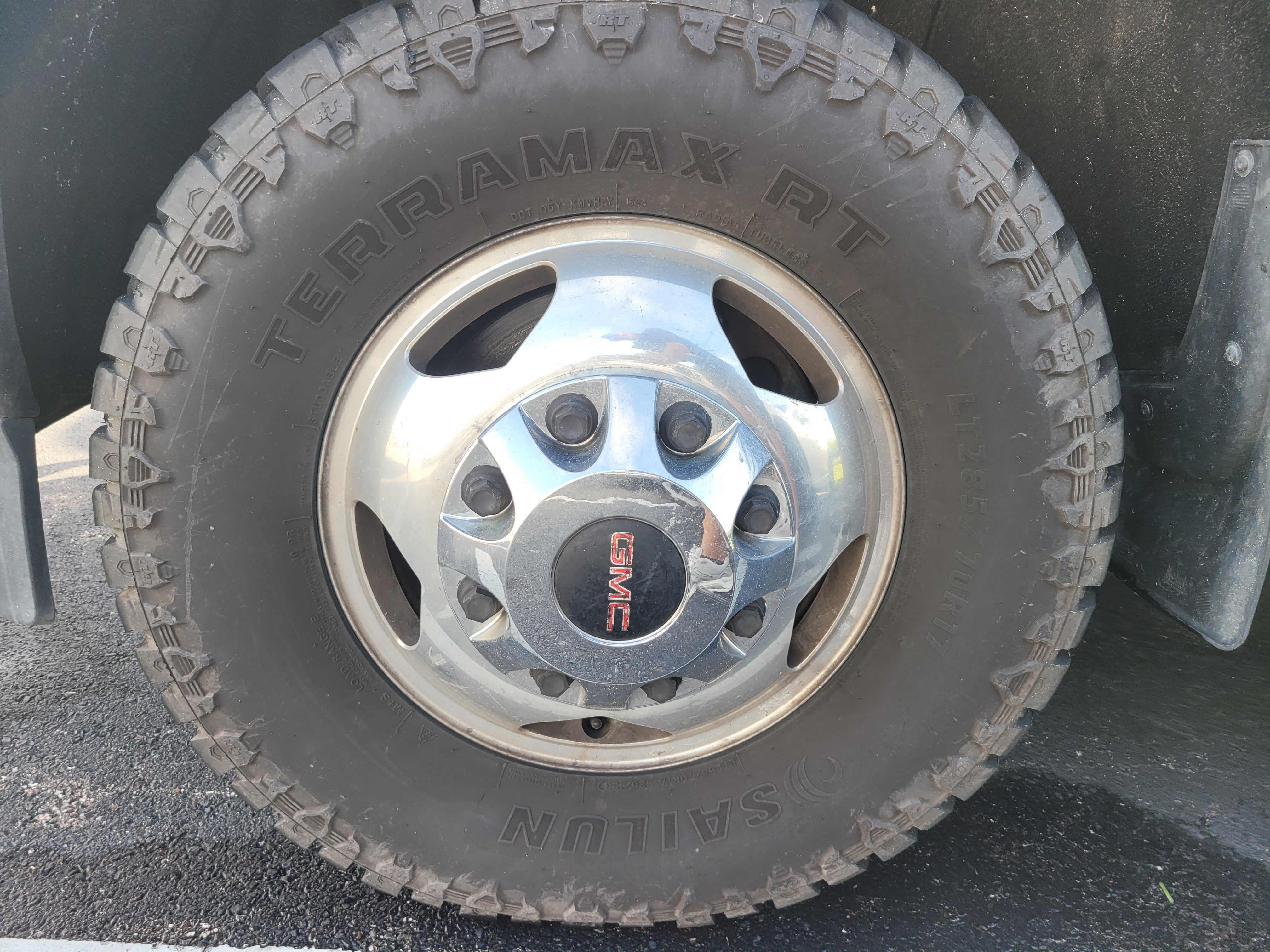 Used 2015 GMC Sierra 3500 Denali AWD/4WD image 9