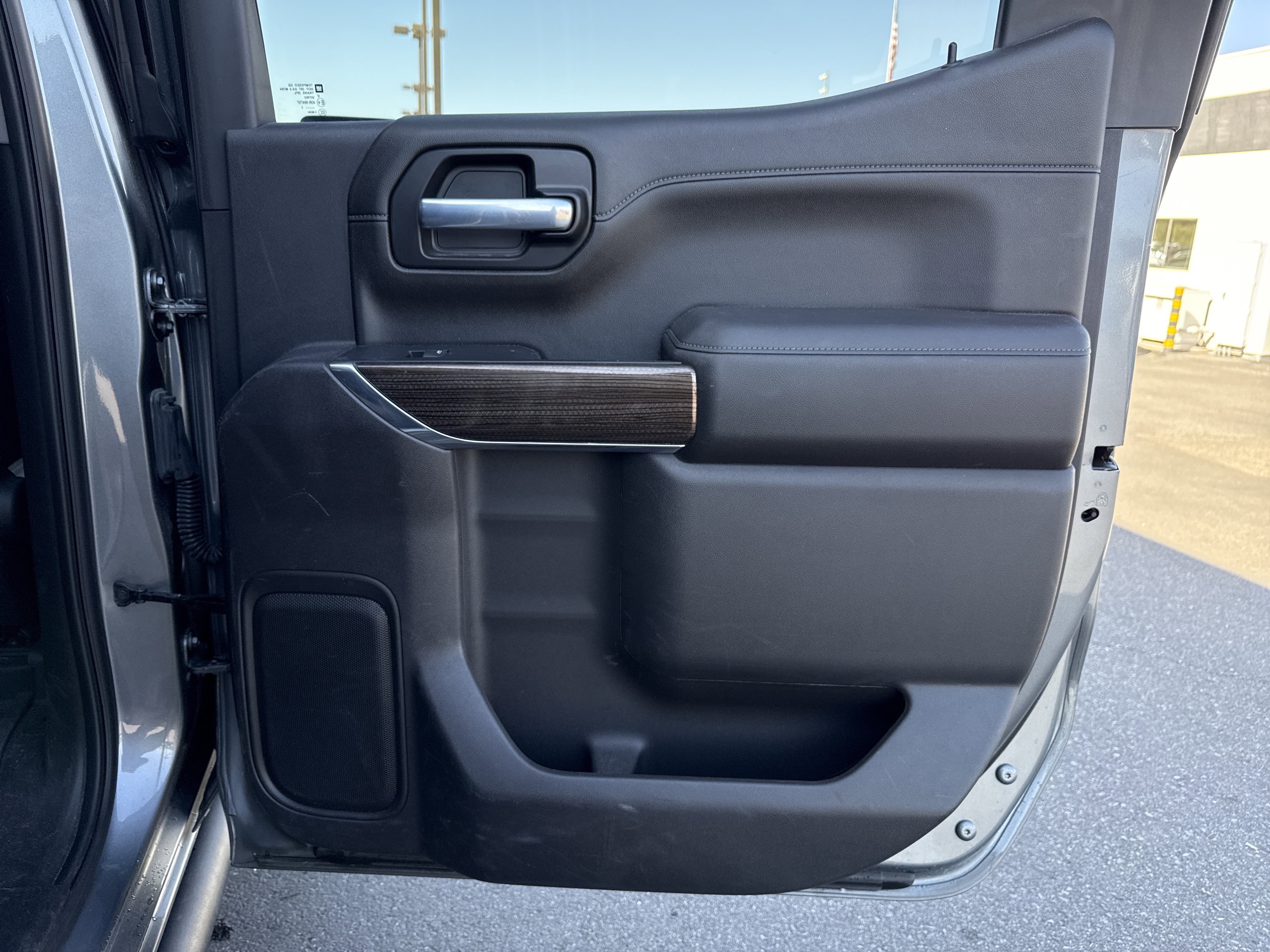 Used 2021 Chevrolet Silverado 1500 LT Trail Boss w/ Convenience Package II image 48