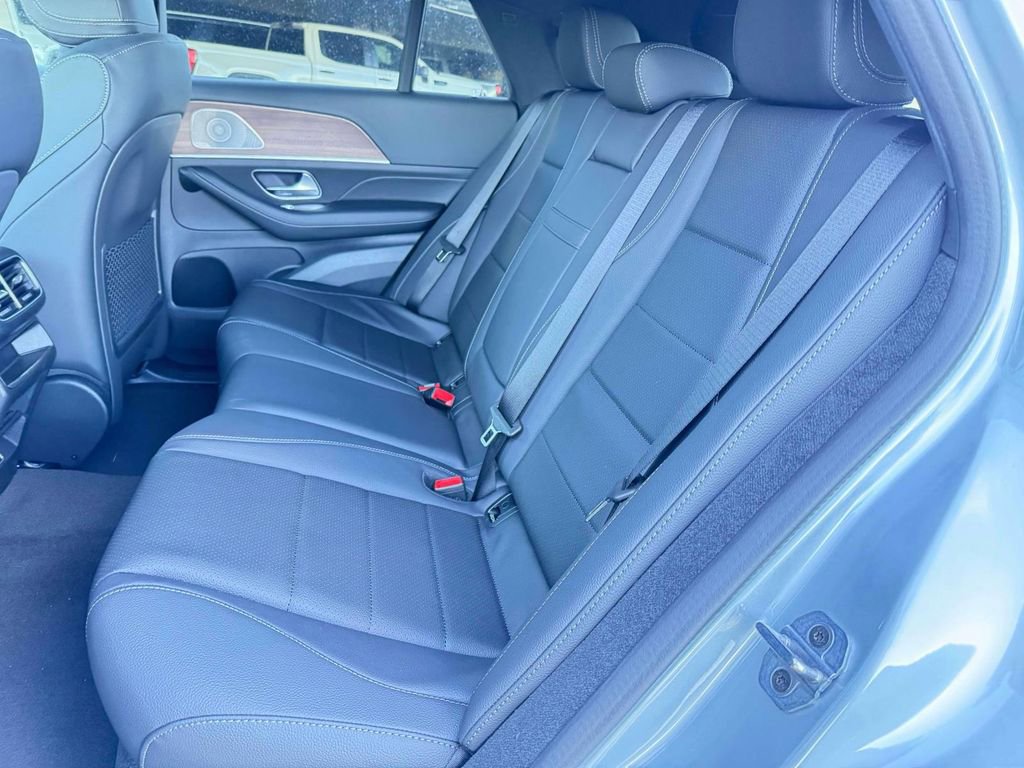 New 2026 Mercedes-Benz GLE 450 4MATIC Coupe image 6