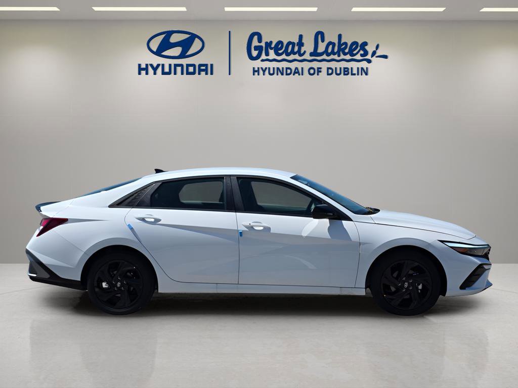 New 2026 Hyundai Elantra Sport image 6