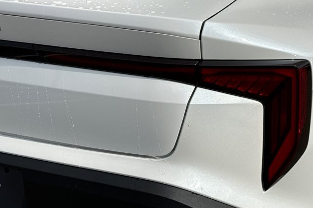 New 2027 Kia K4 FWD image 32