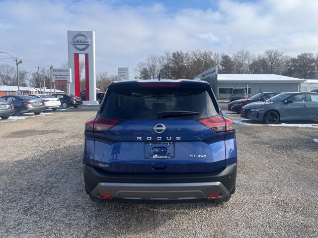 Used 2023 Nissan Rogue SL w/ SL Premium Package image 6