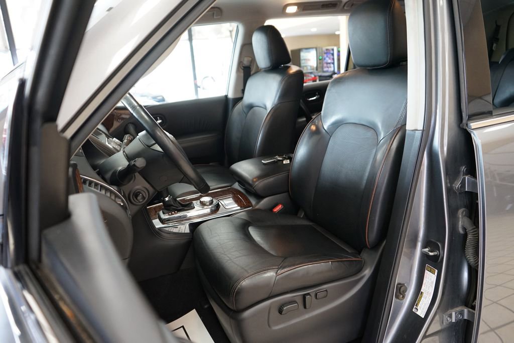 Used 2018 Nissan Armada SL w/ Premium Package AWD/4WD image 2