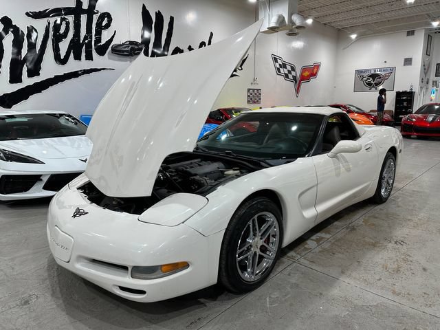Used 2002 Chevrolet Corvette Convertible w/ Preferred Equipment Group2 RWD image 23