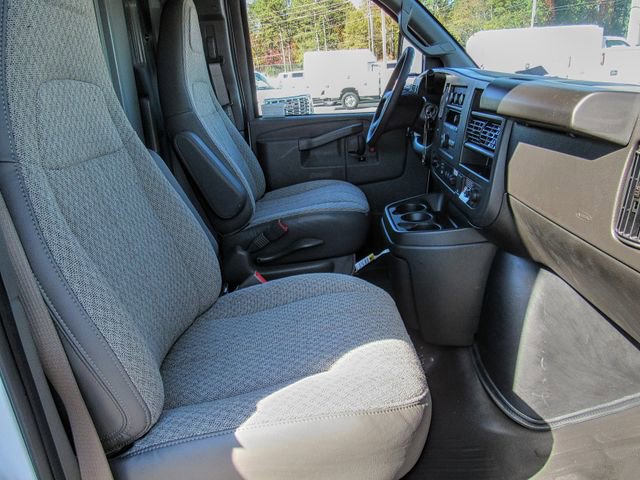 New 2025 Chevrolet Express 3500 w/ Power Convenience Package image 15
