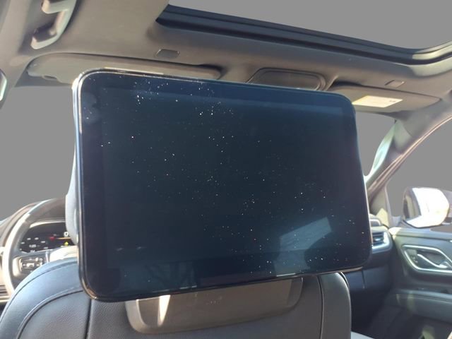 Used 2022 GMC Yukon SLT w/ SLT Premium Package image 7