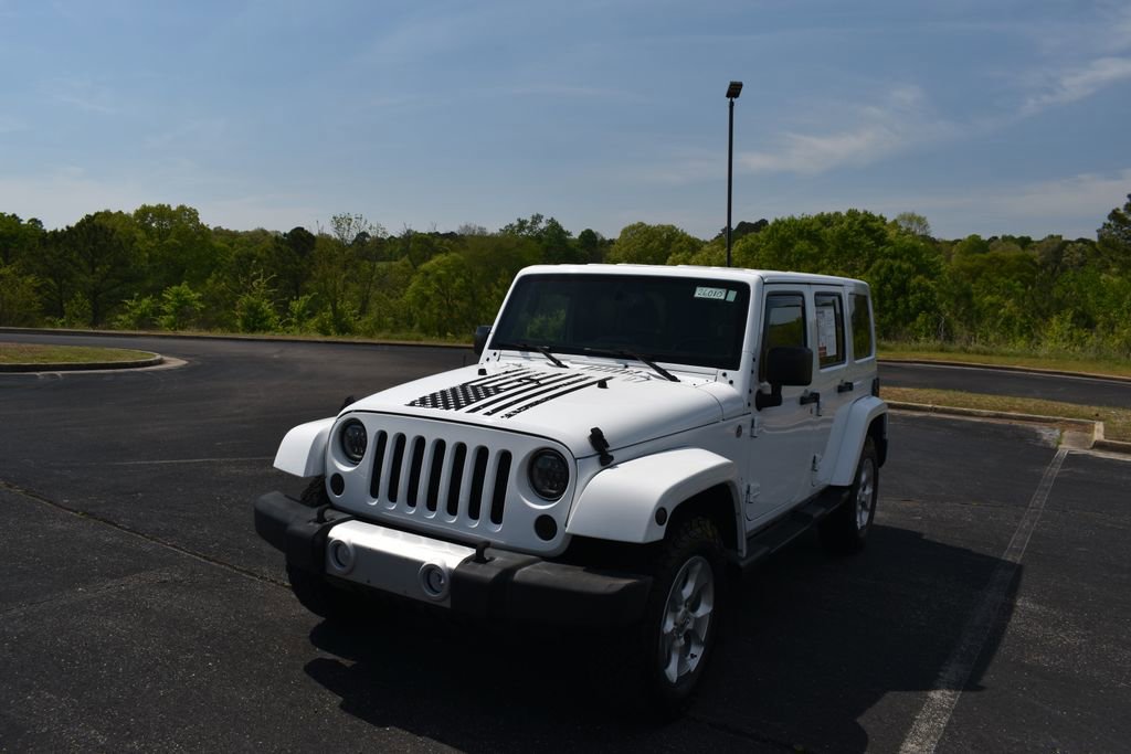 Used 2015 Jeep Wrangler Unlimited Sahara w/ Connectivity Group image 2
