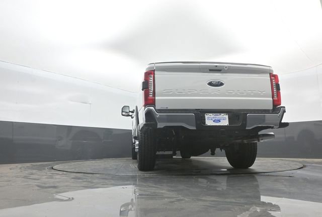 New 2026 Ford F350 4x4 Crew Cab Super Duty image 37