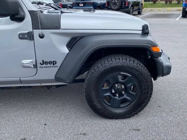 Used 2021 Jeep Gladiator Sport AWD/4WD image 10