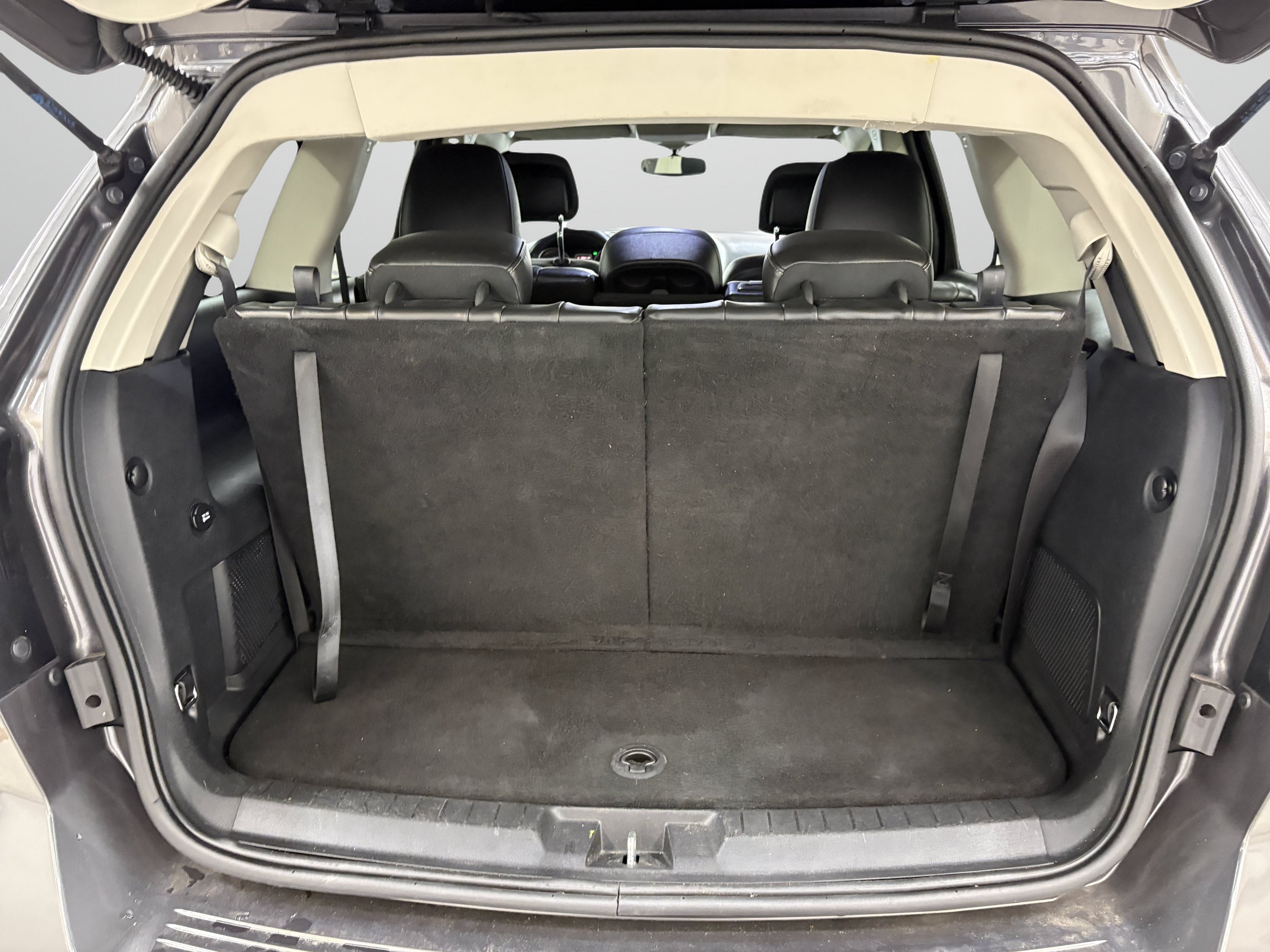 Used 2018 Dodge Journey Crossroad FWD image 9