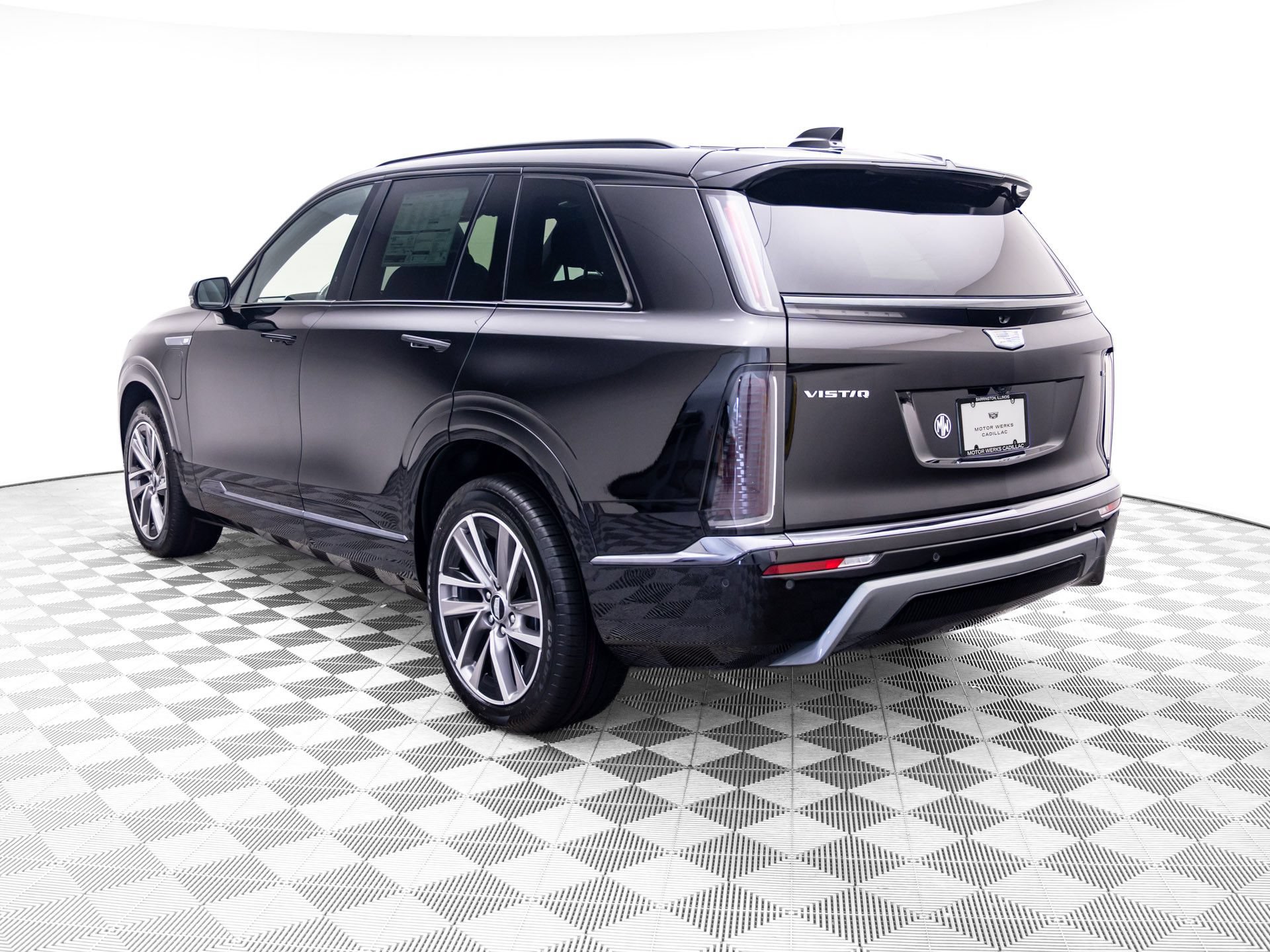 New 2027 Cadillac Vistiq Sport w/ LPO, Floor Liner Package AWD/4WD image 3