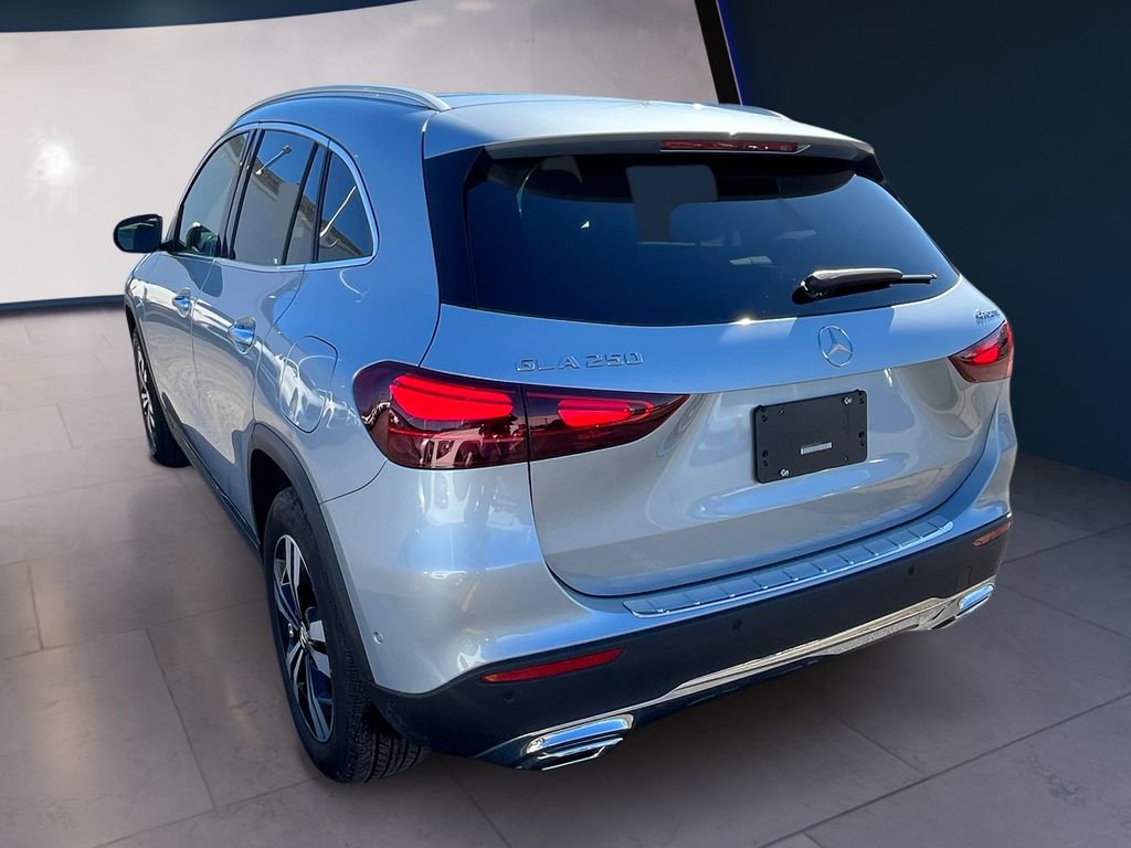 Certified 2026 Mercedes-Benz GLA 250 4MATIC image 3