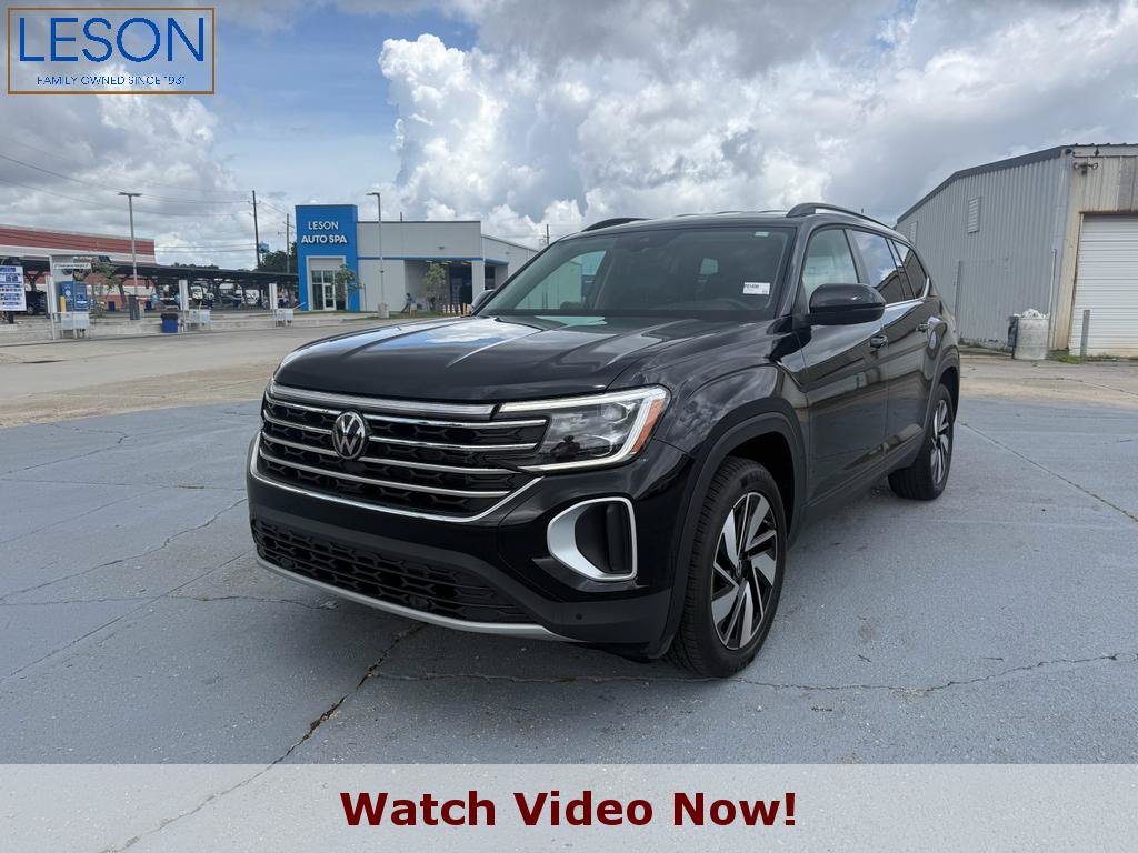 Used 2025 Volkswagen Atlas SE FWD image 1