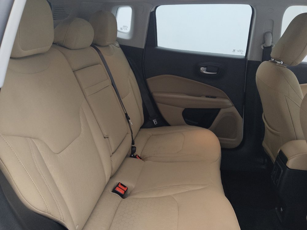 Used 2018 Jeep Compass Sport image 19