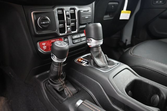 Used 2023 Jeep Wrangler Unlimited Rubicon 392 w/ Trailer Tow Package AWD/4WD image 26