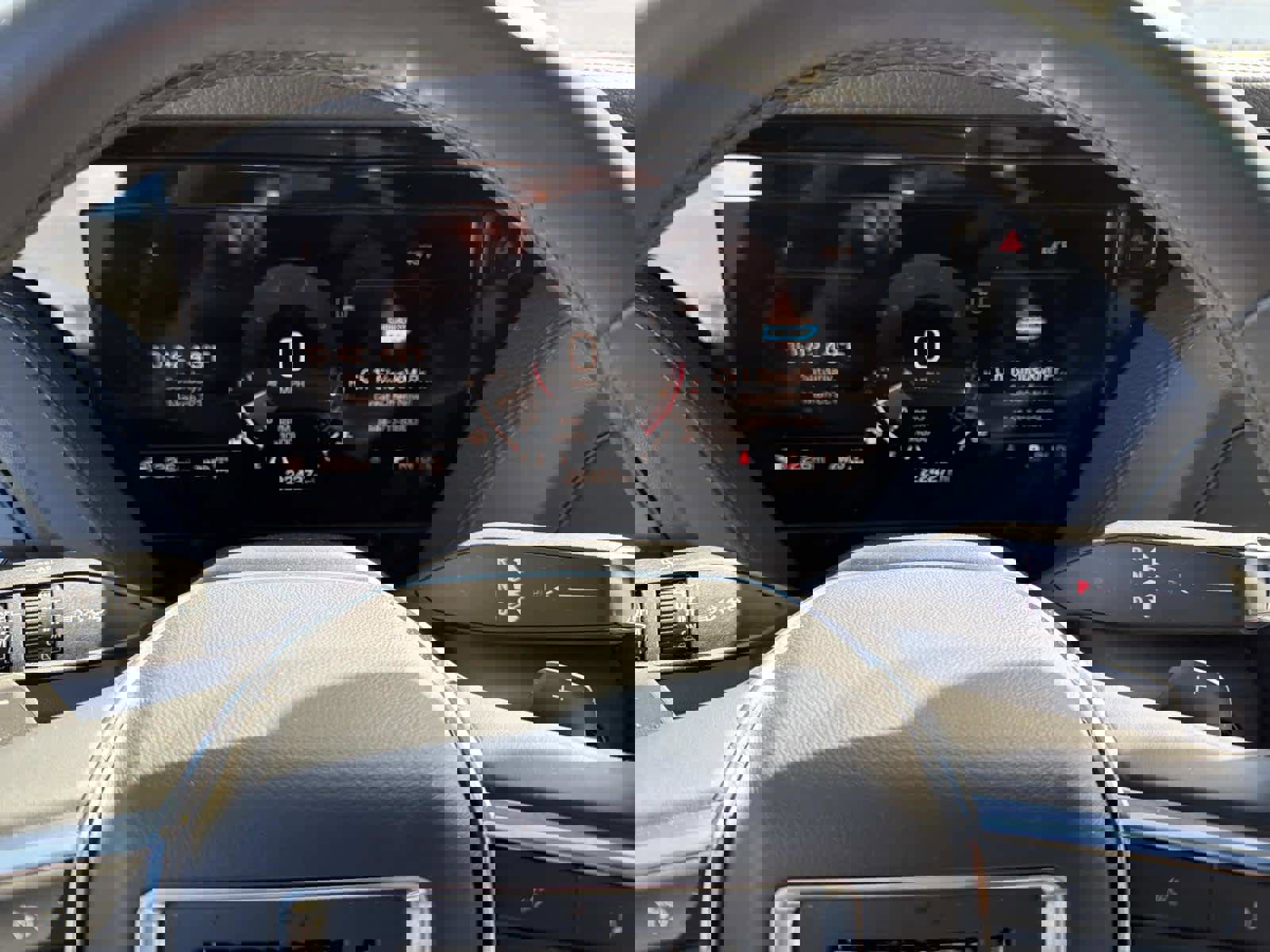 Used 2025 GMC Yukon Denali image 13