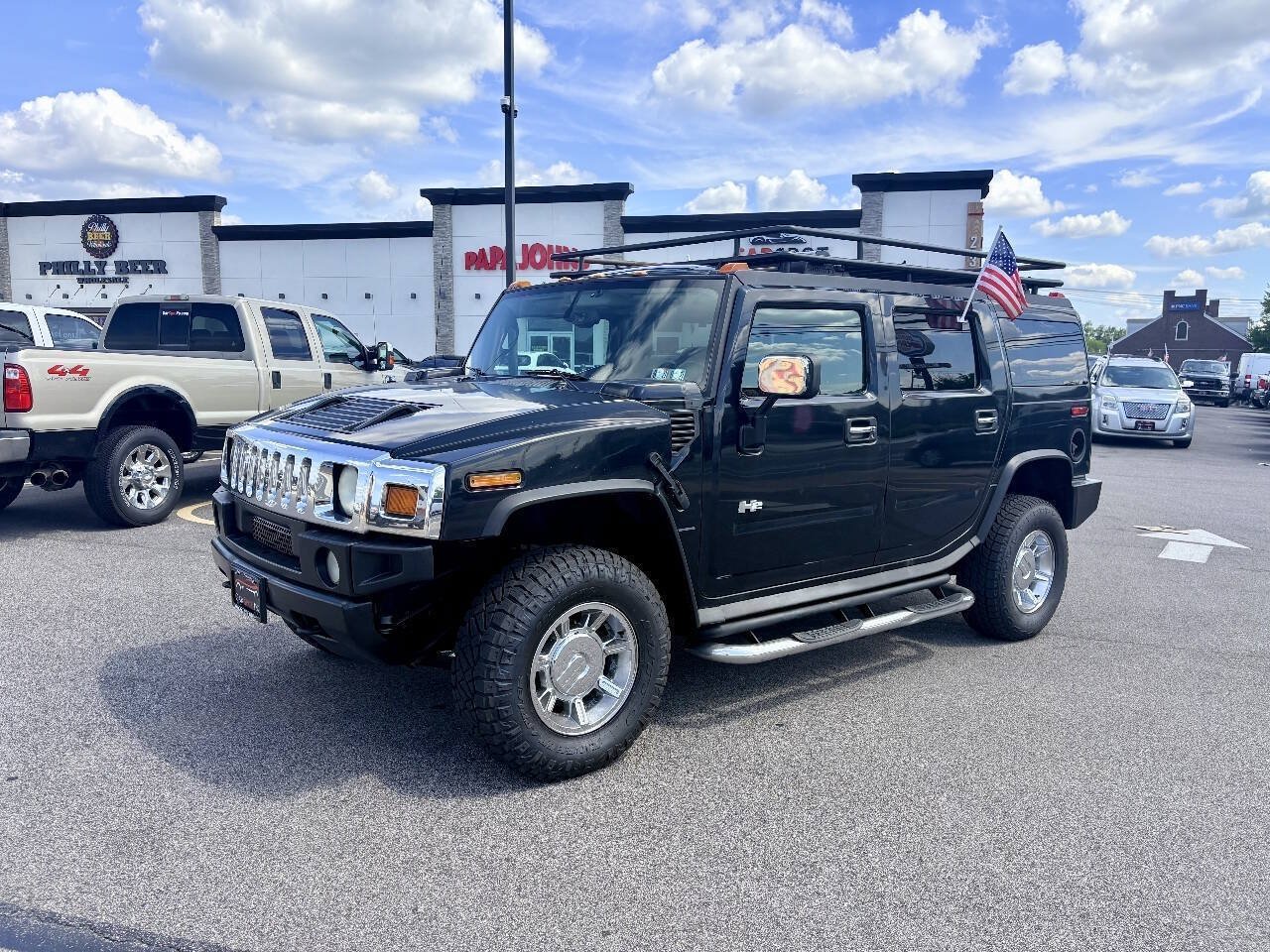 Used 2005 HUMMER H2 w/ Preferred Equipment Group AWD/4WD image 2