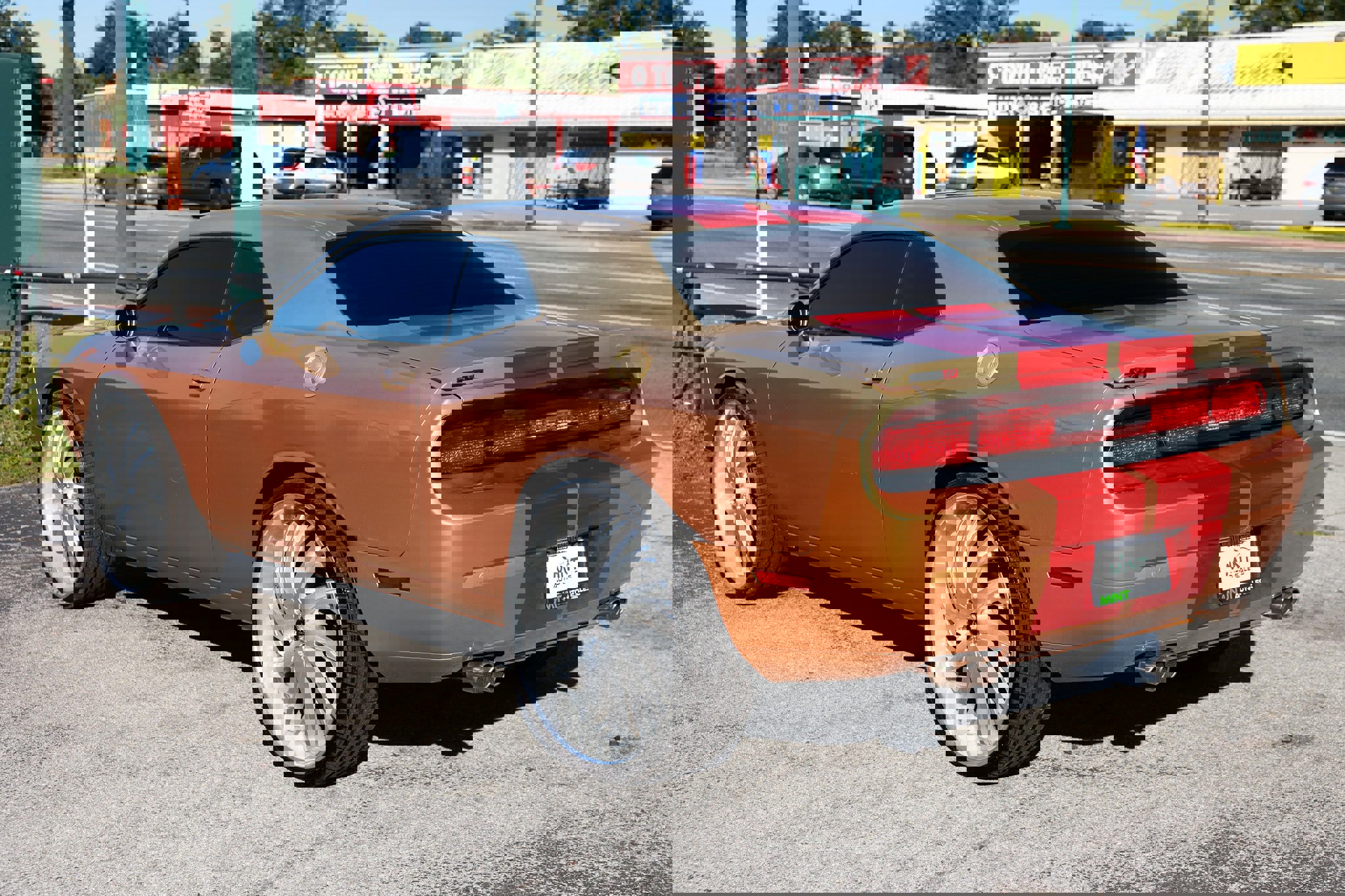 Used 2014 Dodge Challenger R/T image 10