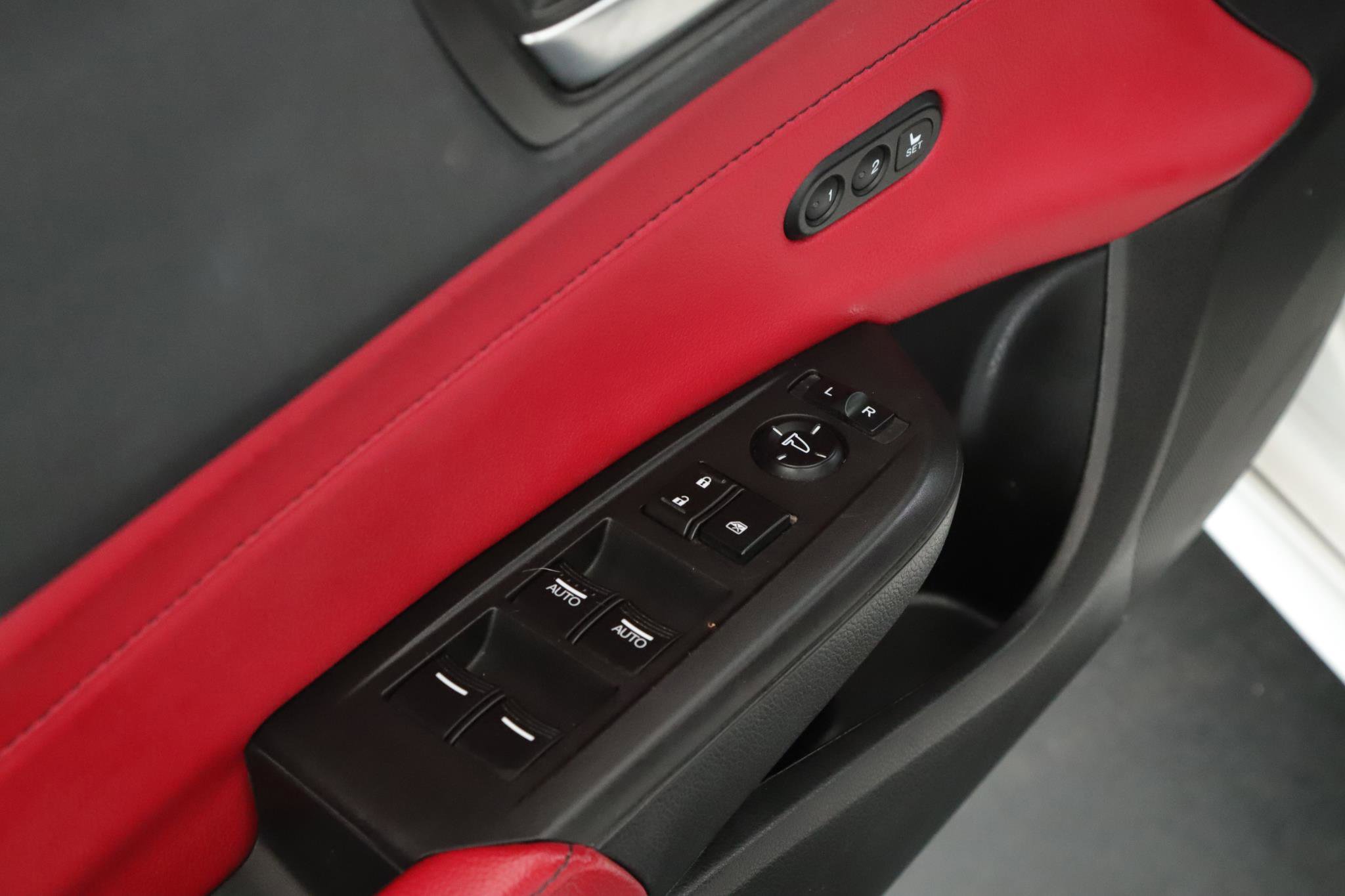Used 2019 Acura ILX FWD image 7