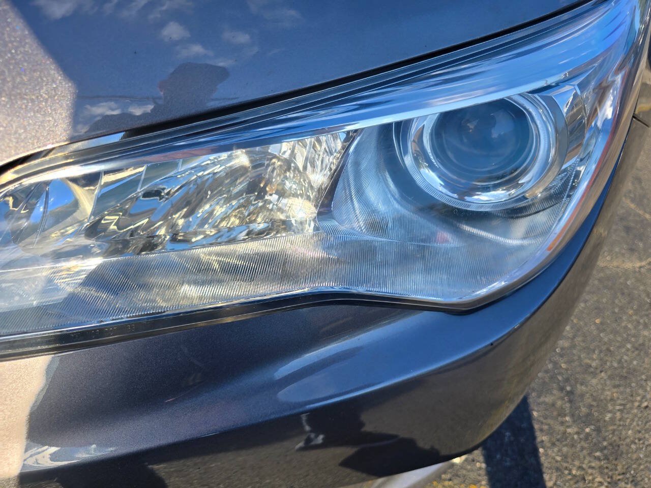 Used 2016 Toyota Camry LE FWD image 9