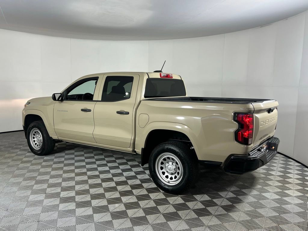 Used 2024 Chevrolet Colorado W/T image 7