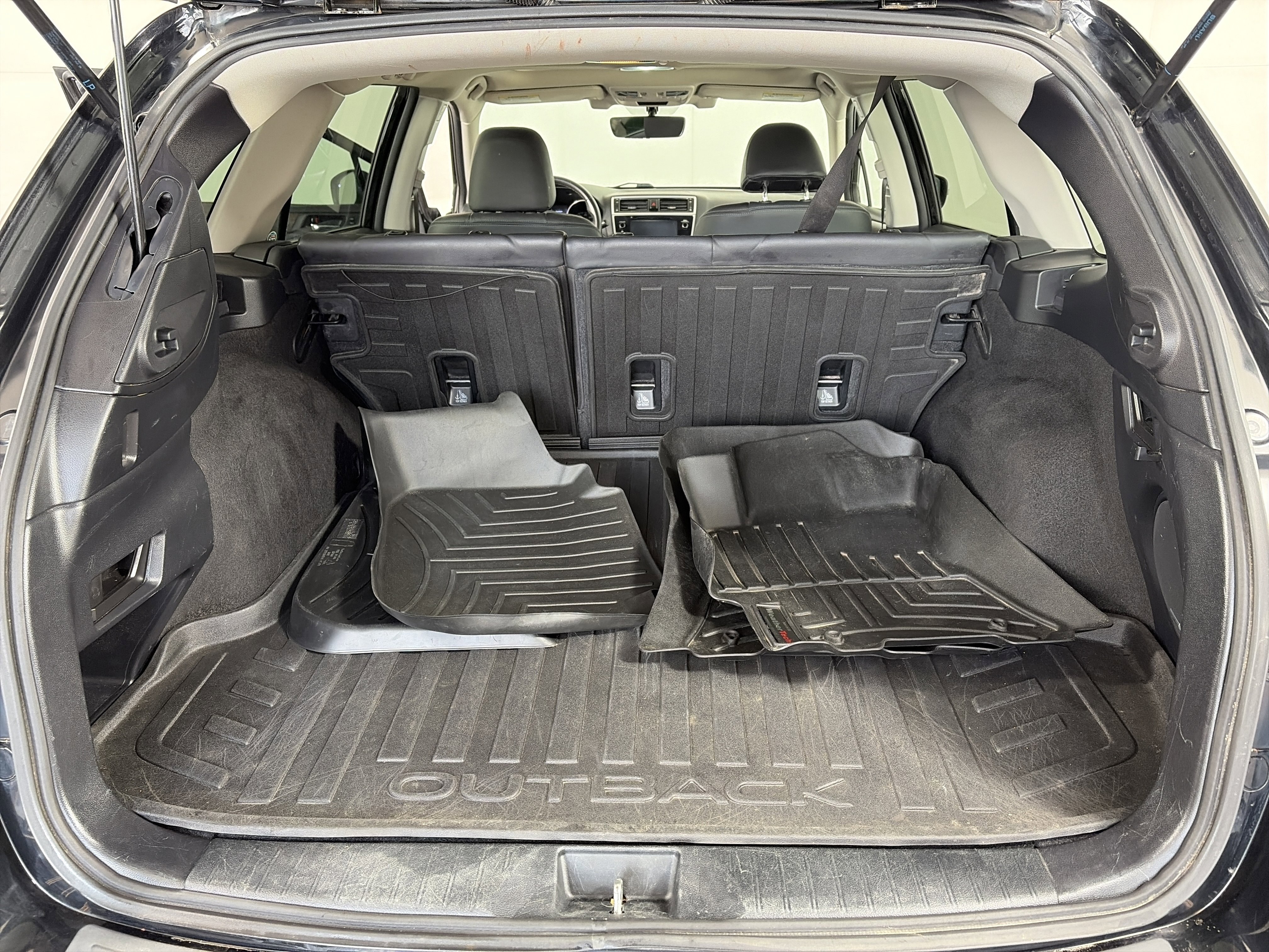 Used 2018 Subaru Outback 2.5i Limited image 14