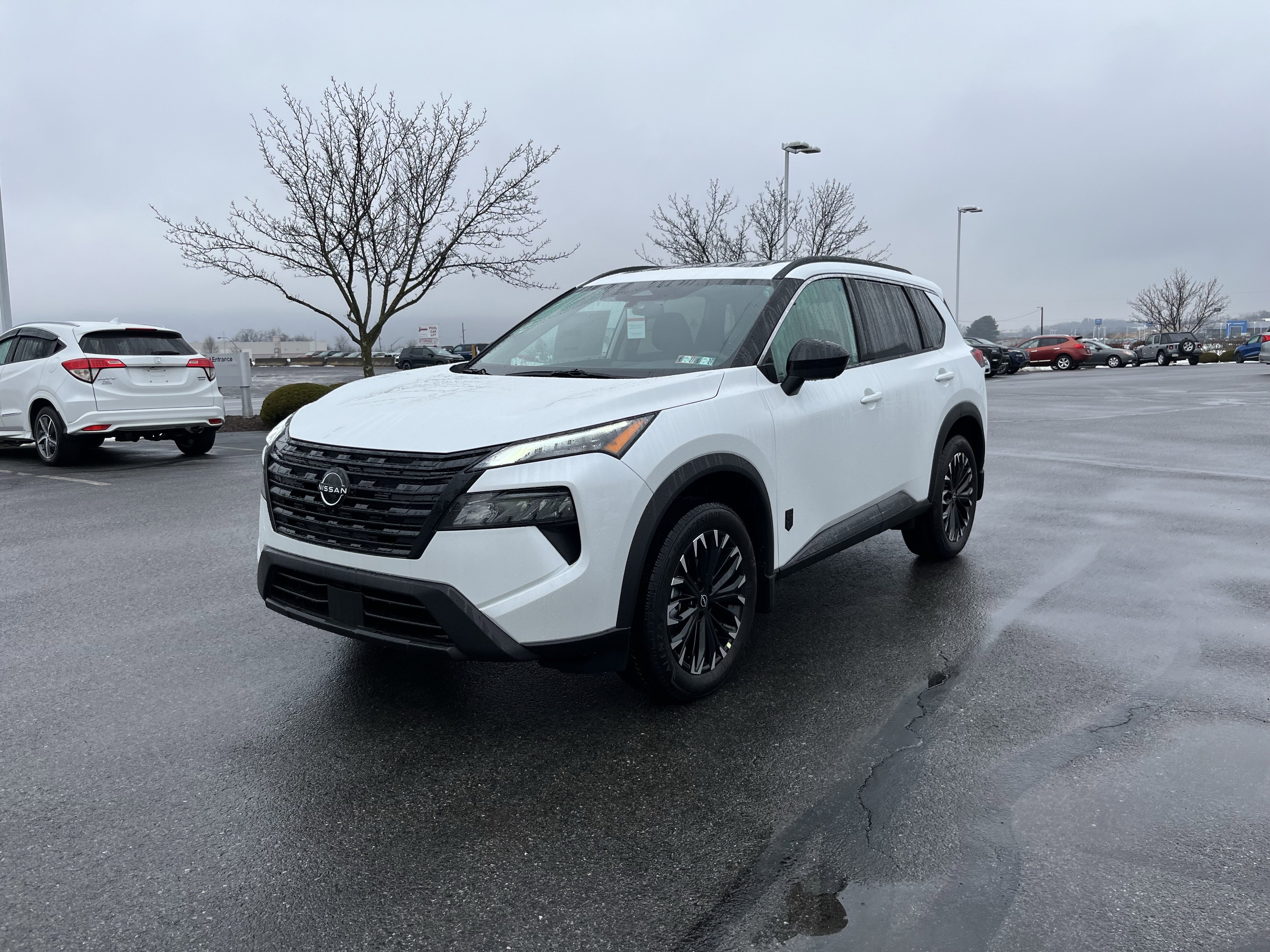 New 2026 Nissan Rogue SV AWD/4WD image 8