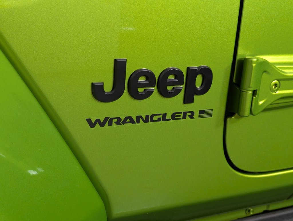 New 2026 Jeep Wrangler Unlimited Sahara AWD/4WD image 9