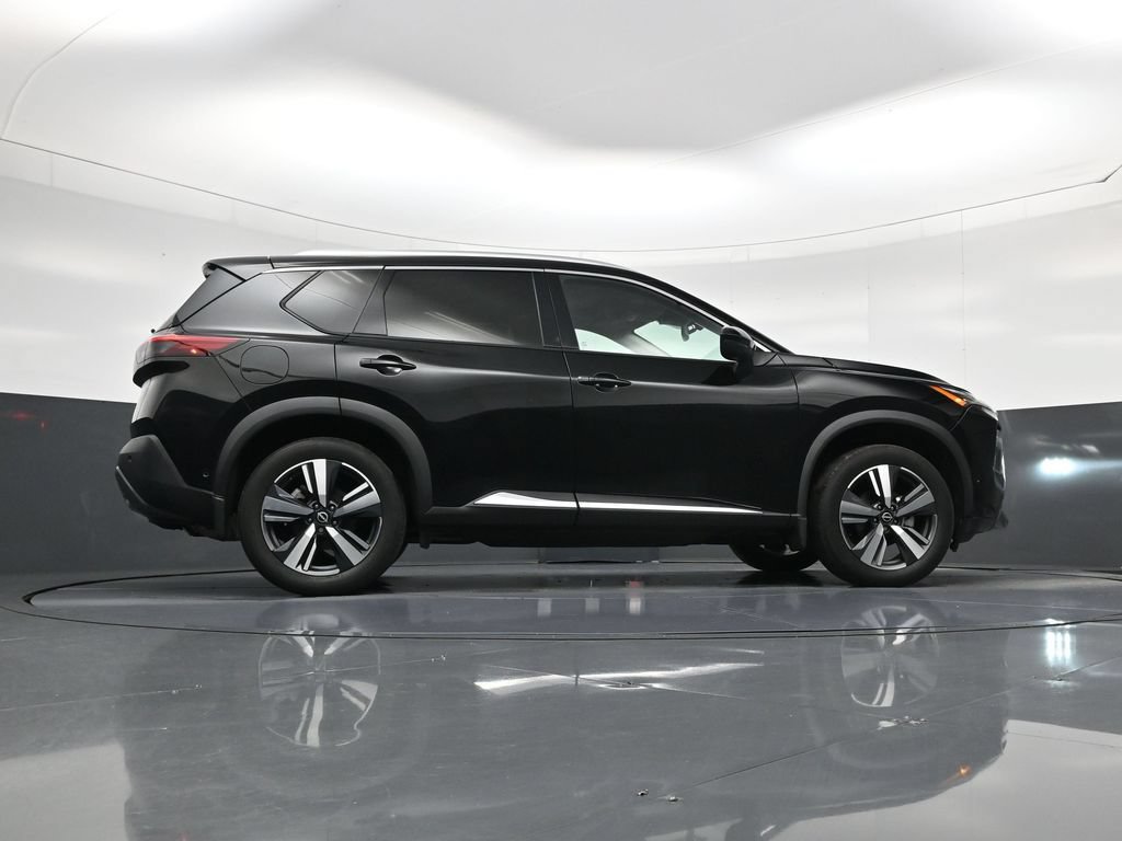 Certified 2023 Nissan Rogue SL w/ SL Premium Package AWD/4WD image 25