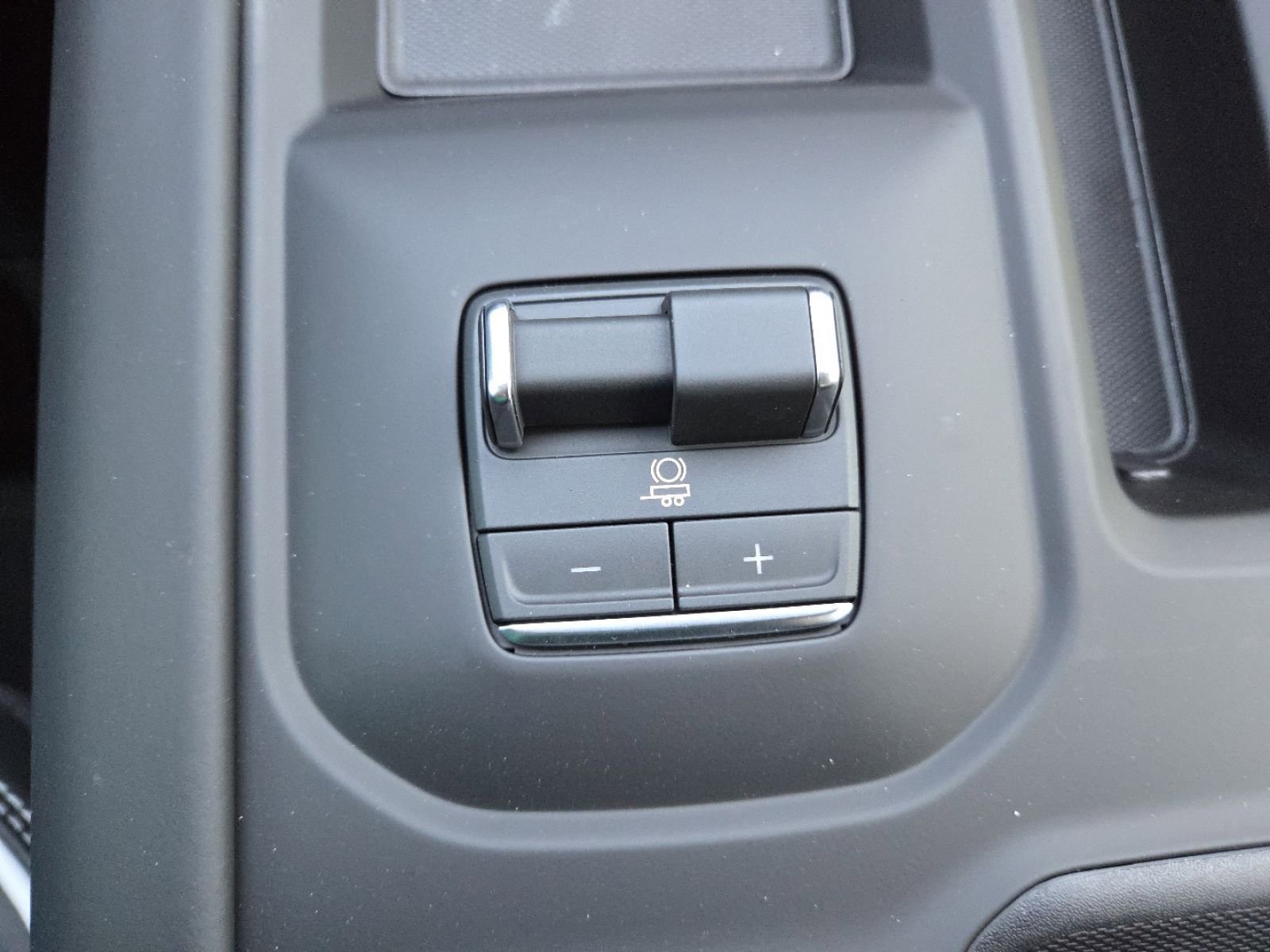 New 2026 GMC Sierra 2500 AT4X w/ LPO, Black Badging Package image 13
