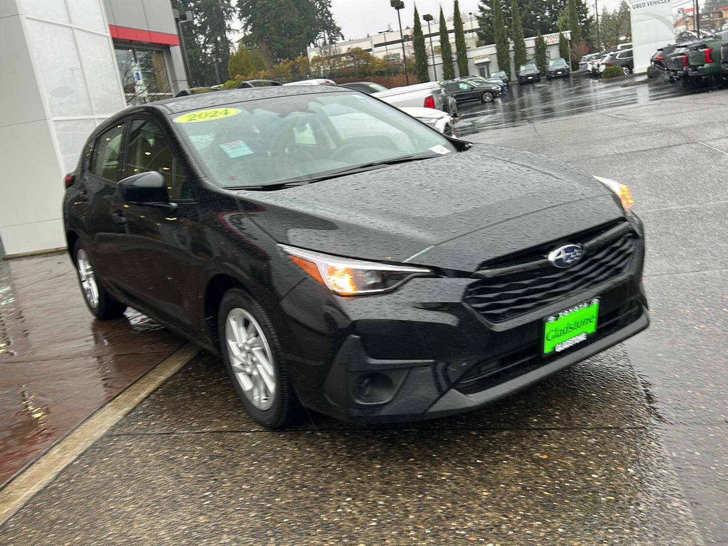 Used 2024 Subaru Impreza 2.0i AWD/4WD image 2