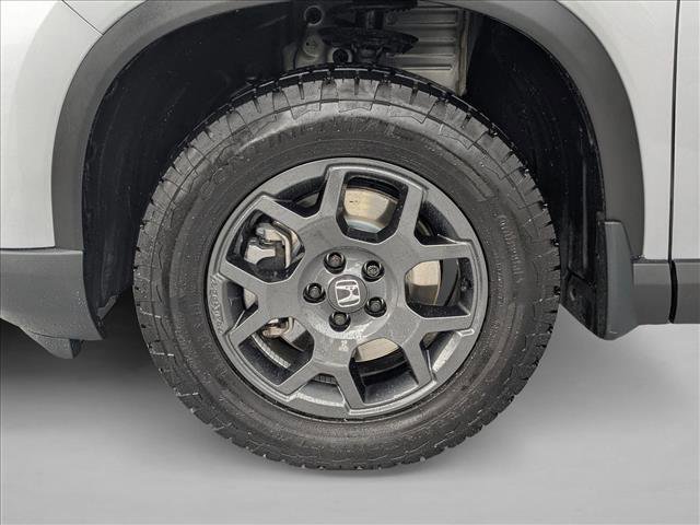 Used 2023 Honda Pilot TrailSport image 28