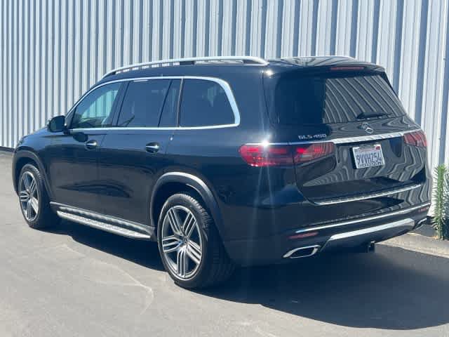 Used 2026 Mercedes-Benz GLS 450 4MATIC image 4