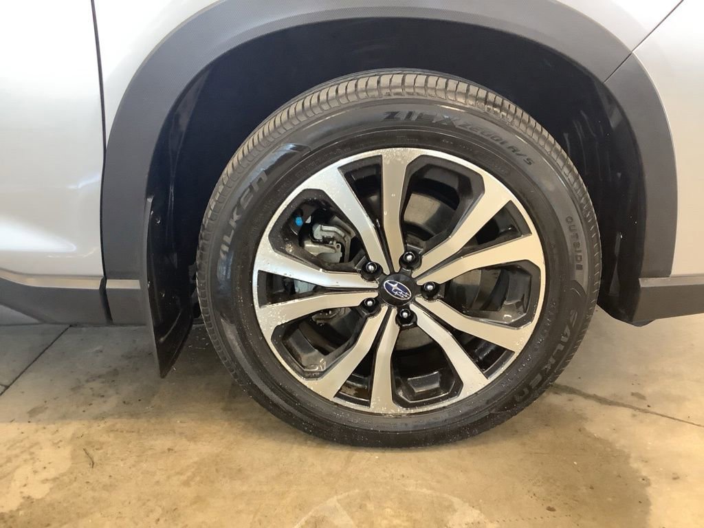 Used 2023 Subaru Forester Limited image 36