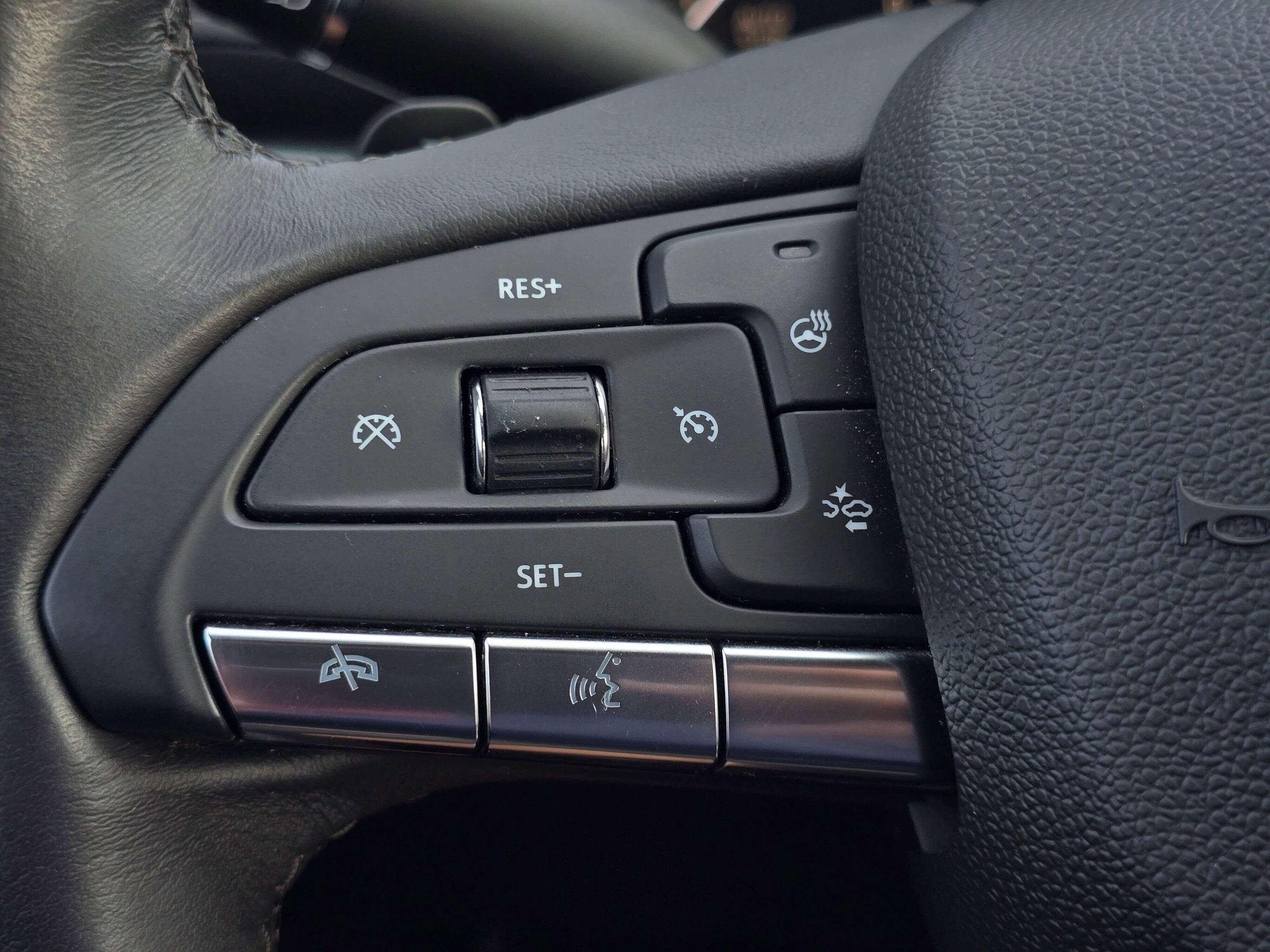 Used 2023 Cadillac XT4 Premium Luxury AWD/4WD image 44
