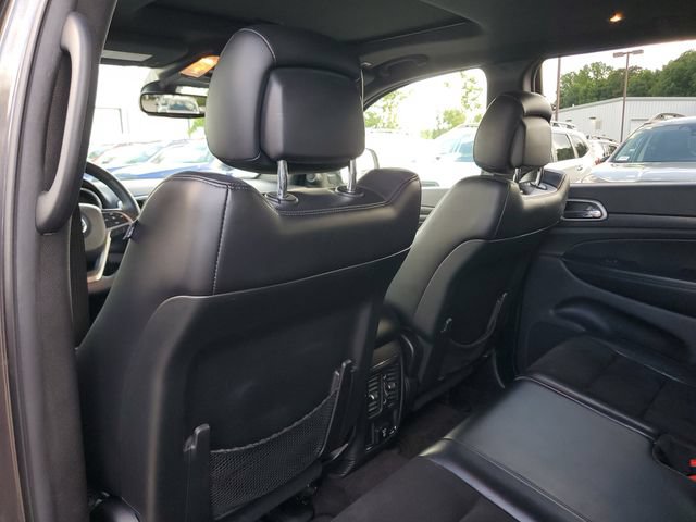 Certified 2018 Jeep Grand Cherokee Altitude RWD image 13