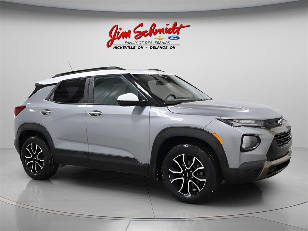 Used 2023 Chevrolet TrailBlazer ACTIV w/ Sun and Liftgate Package image 1