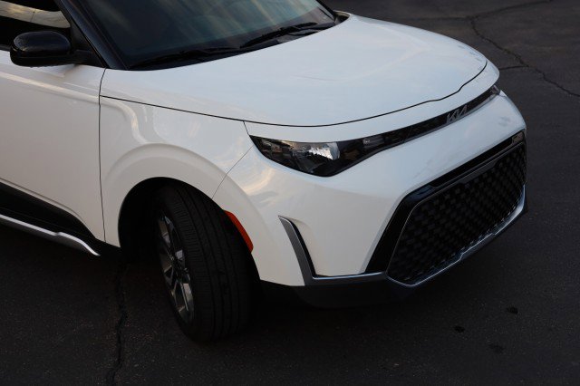 Used 2025 Kia Soul EX image 10
