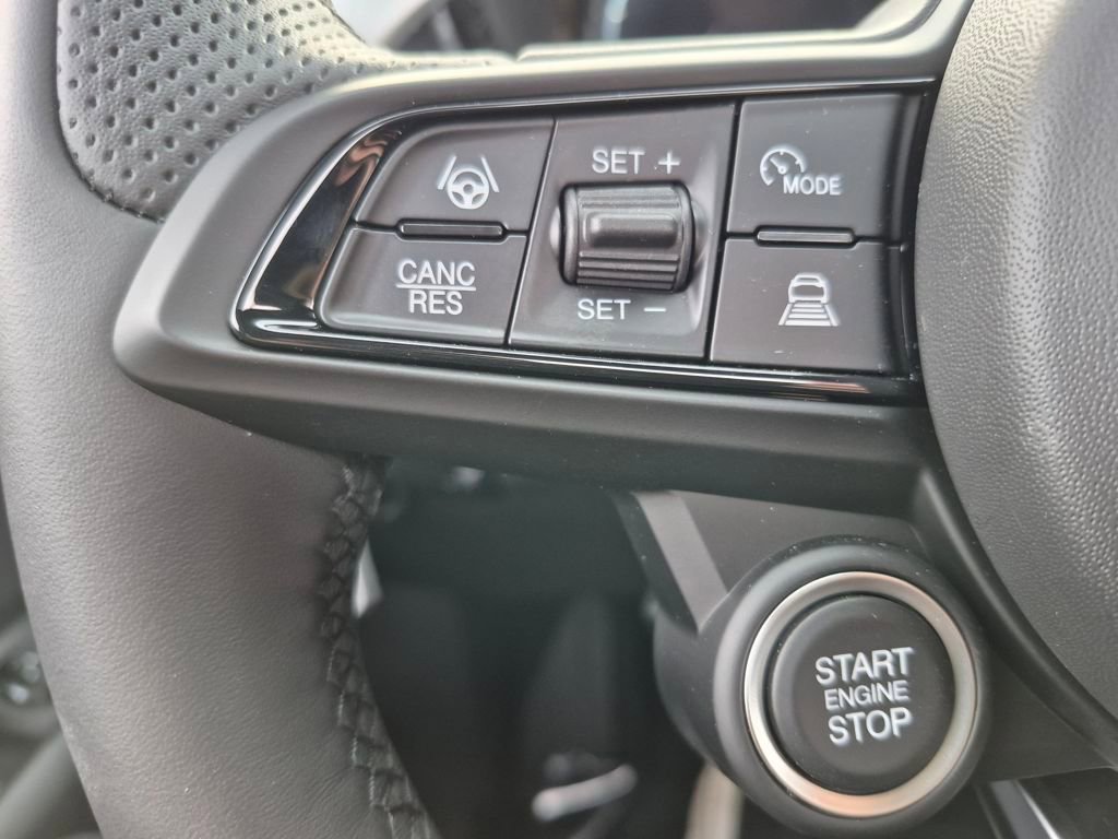 New 2025 Alfa Romeo Tonale w/ Premium Package AWD/4WD image 20