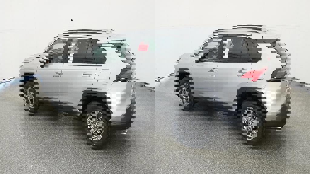 New 2025 Toyota RAV4 XLE image 4