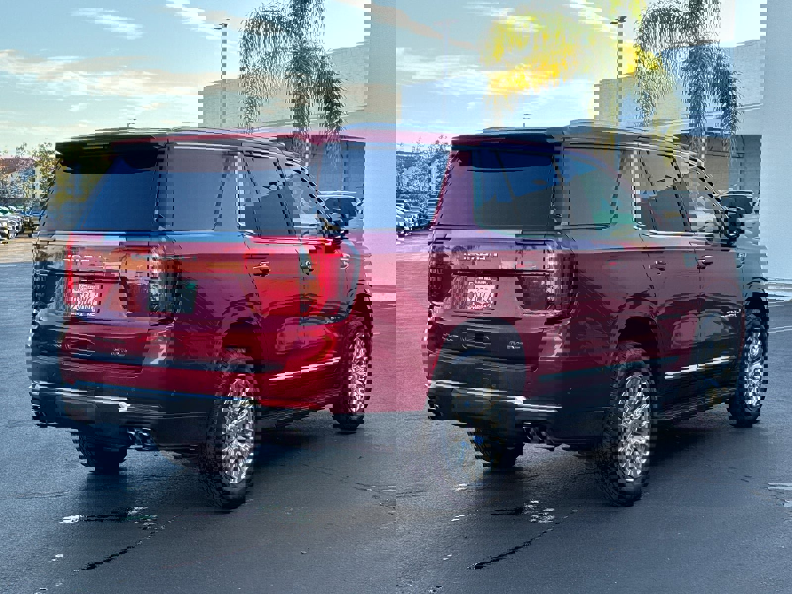 Certified 2025 GMC Yukon Denali image 16