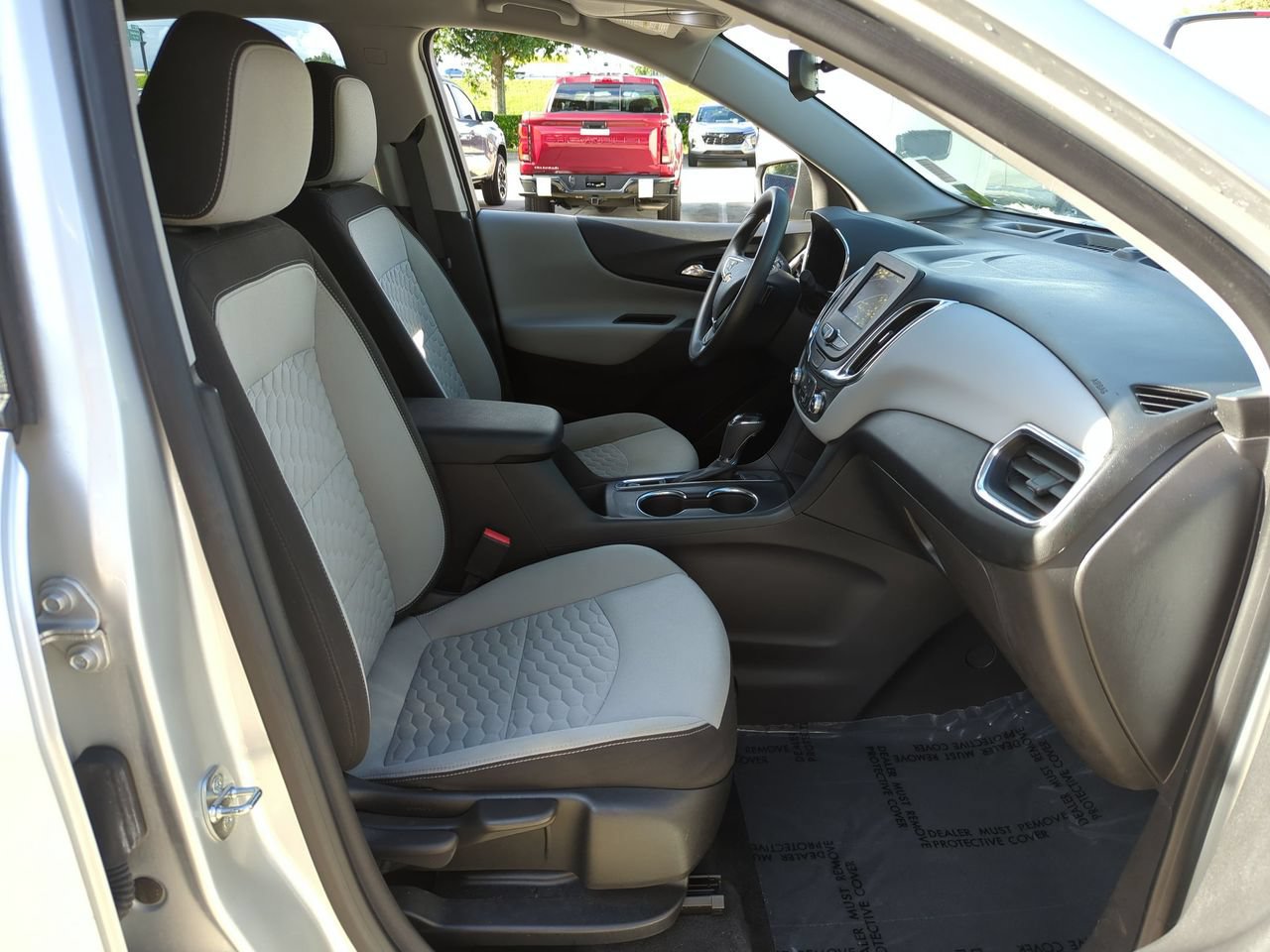 Certified 2020 Chevrolet Equinox LS w/ LS Convenience Package FWD image 24