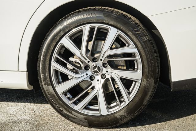 Certified 2025 Mercedes-Benz E 350 4MATIC Sedan image 18