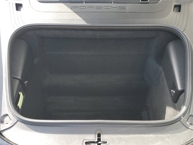 Used 2025 Porsche 718 Cayman image 36